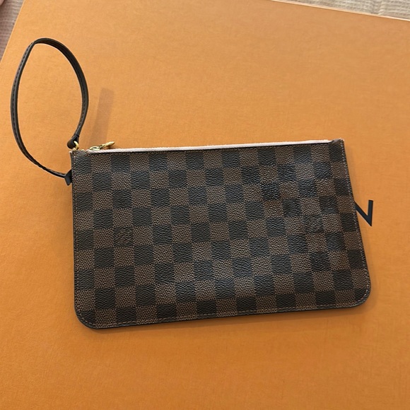 Louis Vuitton Neverfull MM pink lining - Picture 11 of 16